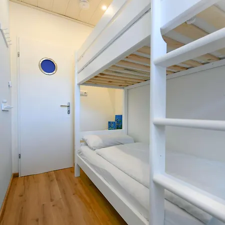 Holiday home Ferienhaeuser Siedlerstrasse 11 Nordseeglueck *